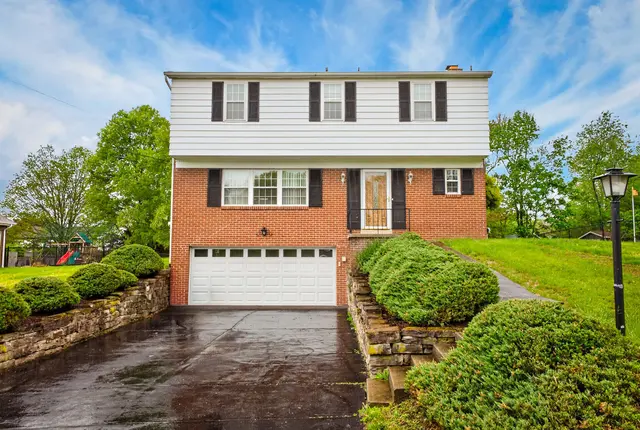 8684 E Barkhurst Dr gallery image 5