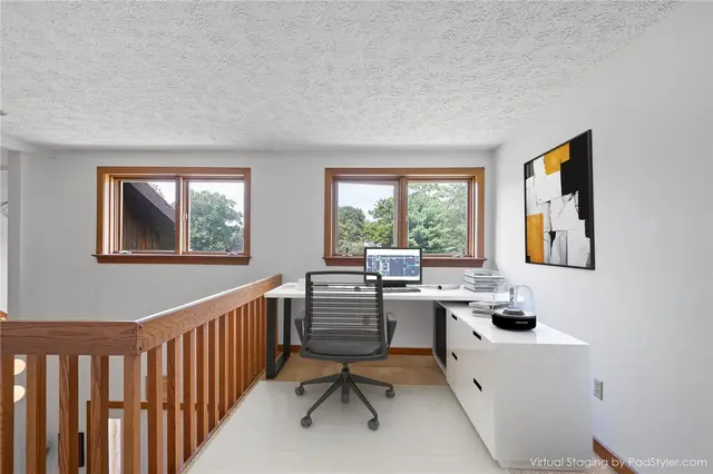9 Highview Dr gallery image 32