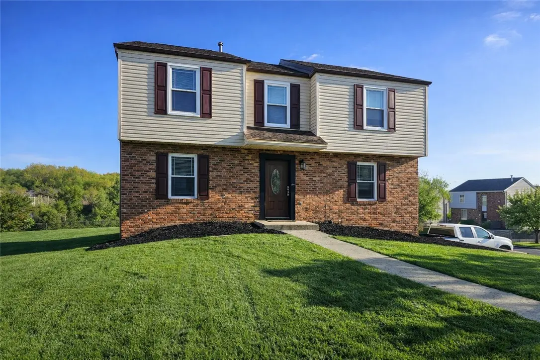 900 Glenwood Ct