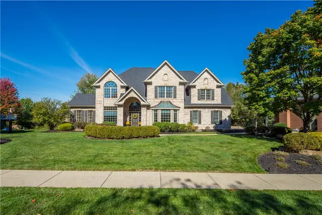 9002 Peregrine Dr gallery image 37