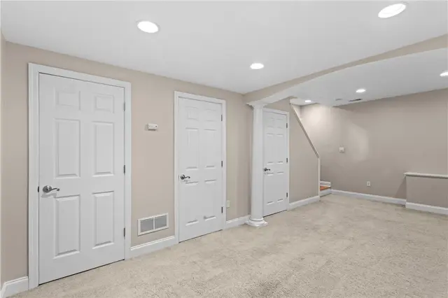 9018 Audubon Dr gallery image 27