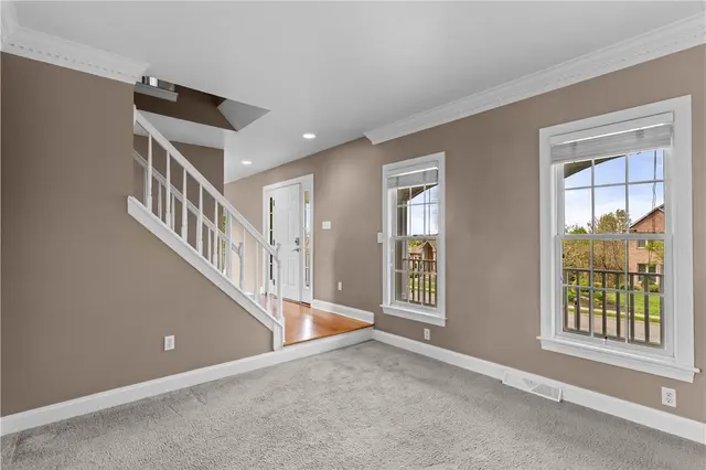 9018 Audubon Dr gallery image 30