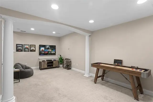 9018 Audubon Dr gallery image 46
