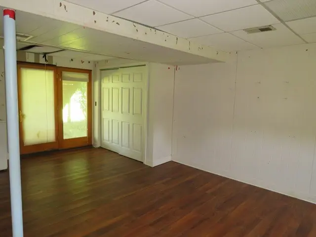 903 Fox Run Cir gallery image 3