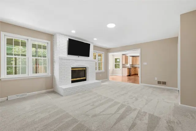 9037 Audubon Drive gallery image 12