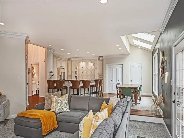 906 Big Bear Court gallery image 31