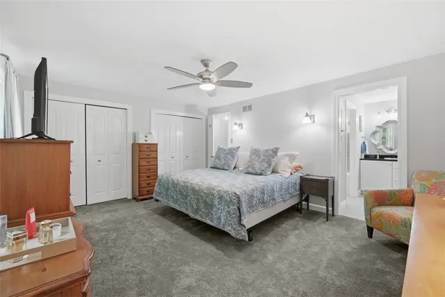 907 Cottingham Drive gallery image 34