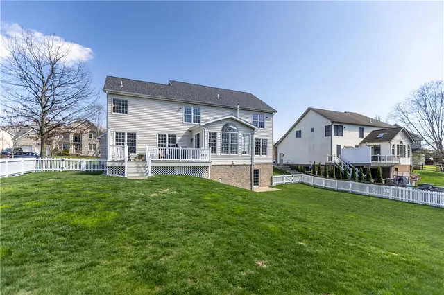 907 Gregory Ct gallery image 23