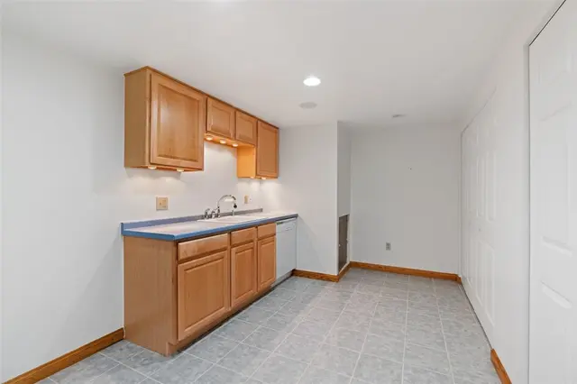 907 Northridge Dr gallery image 14