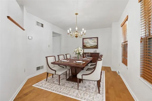 907 Northridge Dr gallery image 21