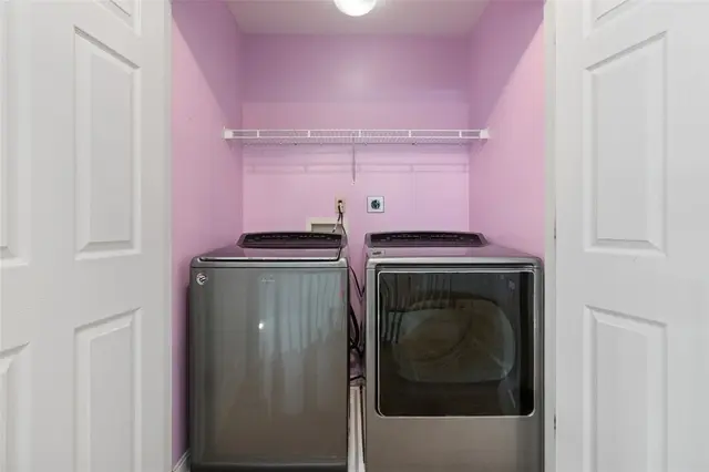 907 Northridge Dr gallery image 22