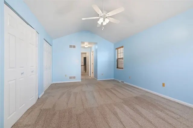 907 Northridge Dr gallery image 23