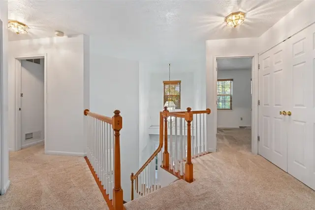 907 Northridge Dr gallery image 24