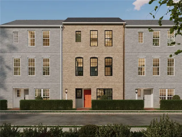 907 Strand Road