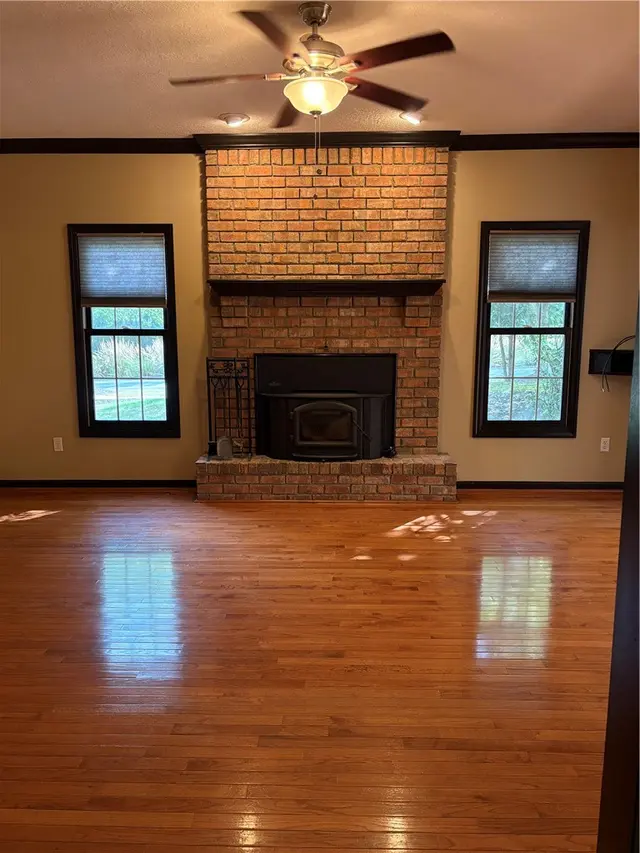 91 Celtic Ash Ct gallery image 5