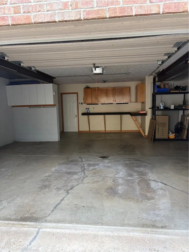 91 Celtic Ash Ct gallery image 27