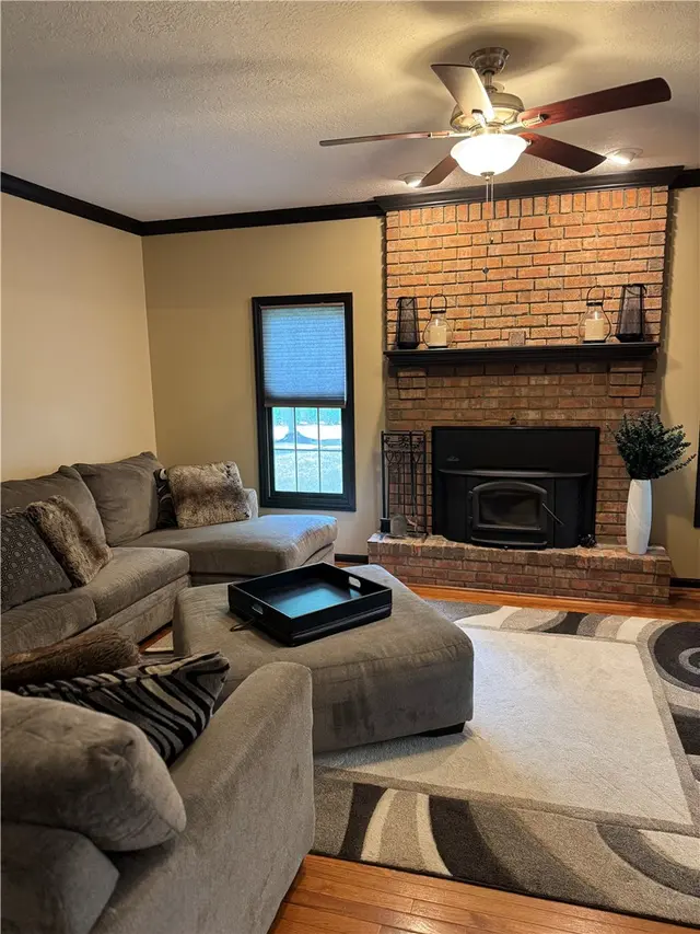 91 Celtic Ash Ct gallery image 28
