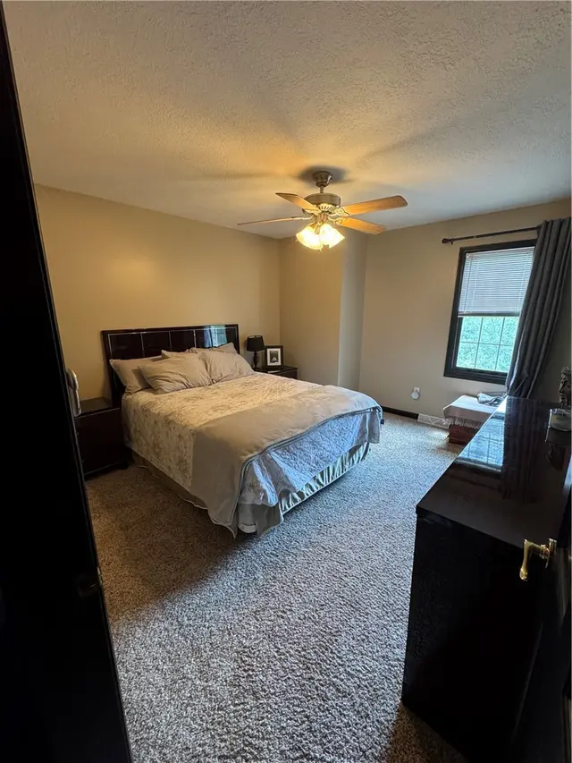 91 Celtic Ash Ct gallery image 30