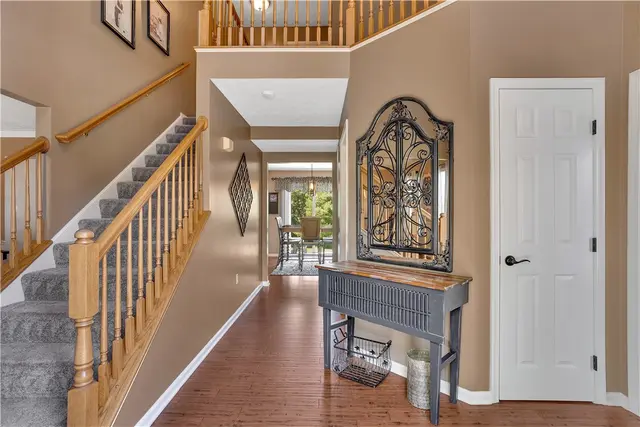 9107 Cherry Blossom Dr gallery image 31