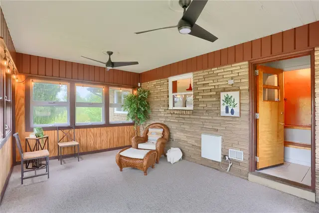 9198 Foxhunt Rd gallery image 14