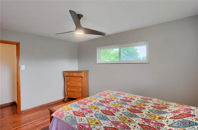 9198 Foxhunt Rd gallery image 17