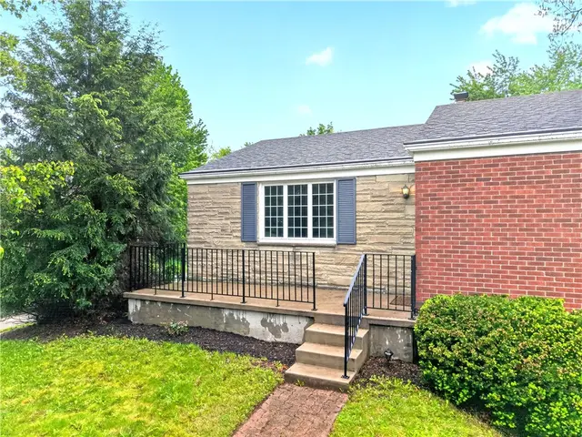 9229 Lancelot Dr gallery image 20