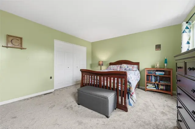 9315 Marshall gallery image 32