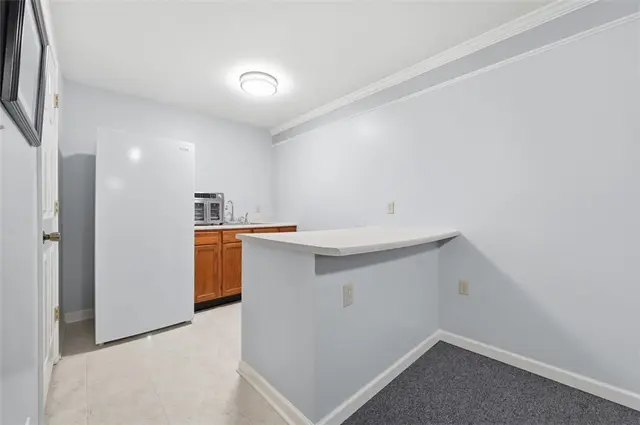9315 Marshall gallery image 42