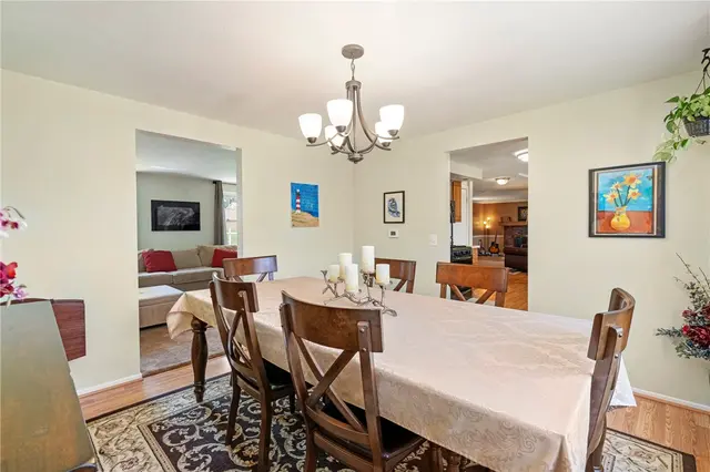 9320 Timber Trail gallery image 10