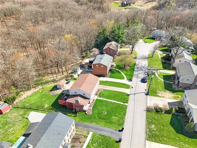 9320 Timber Trail gallery image 27