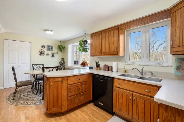 9320 Timber Trail gallery image 29