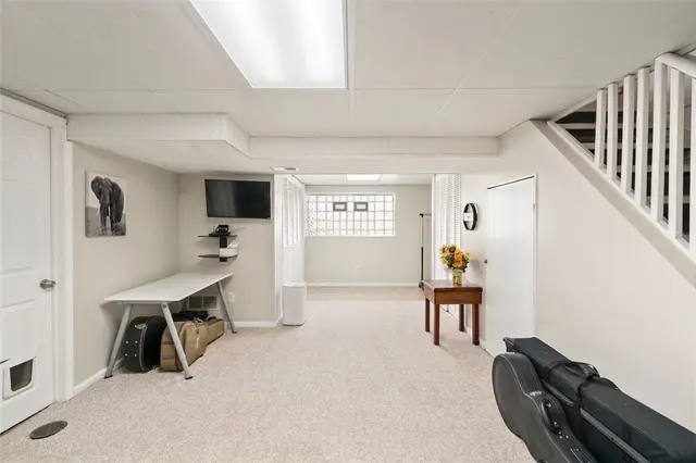 9320 Timber Trail gallery image 35
