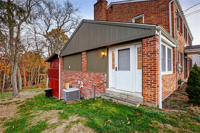 9326 Timber Trl gallery image 8