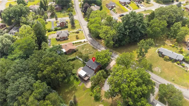 9328 Cromwell Dr gallery image 14