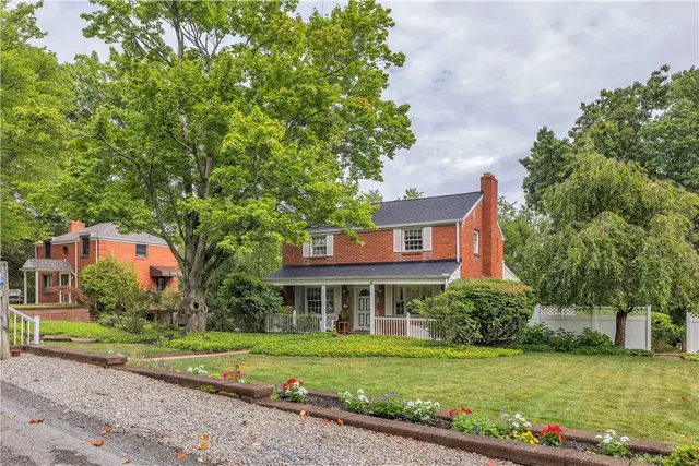 9328 Cromwell Dr gallery image 15