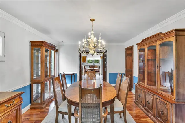 9328 Cromwell Dr gallery image 28