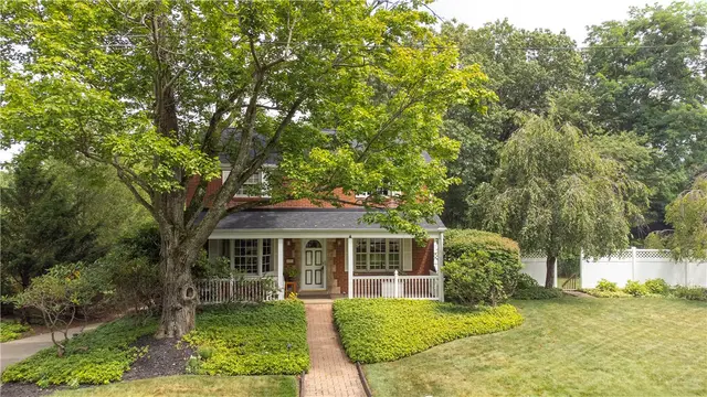 9328 Cromwell Dr gallery image 29
