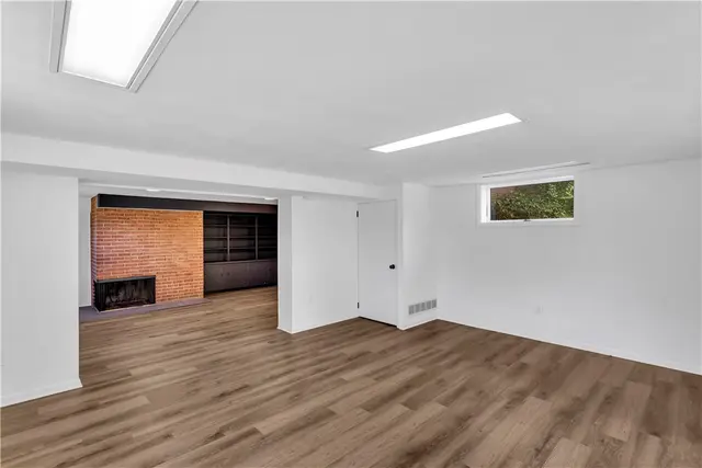 9328 Springfield Drive gallery image 7