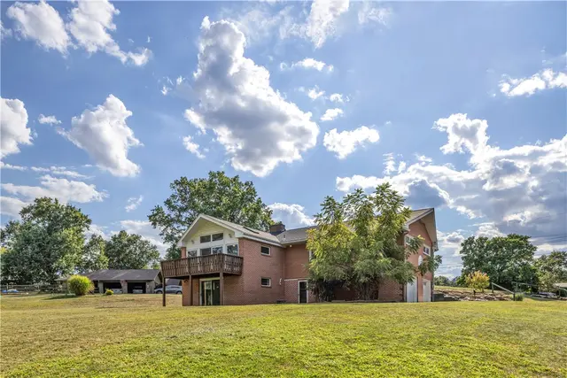 9328 Springfield Drive gallery image 17