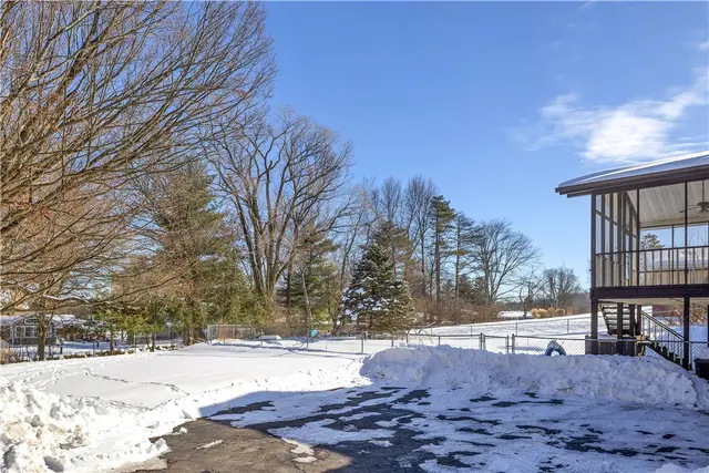 9342 Springfield Drive gallery image 7