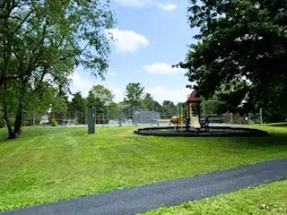 937 Lynwood Ct gallery image 11