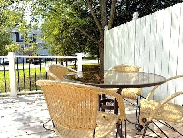 937 Lynwood Ct gallery image 15