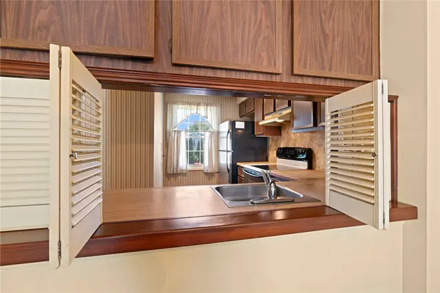 941 Lynwood Ct gallery image 8