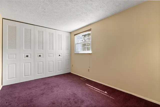941 Lynwood Ct gallery image 11