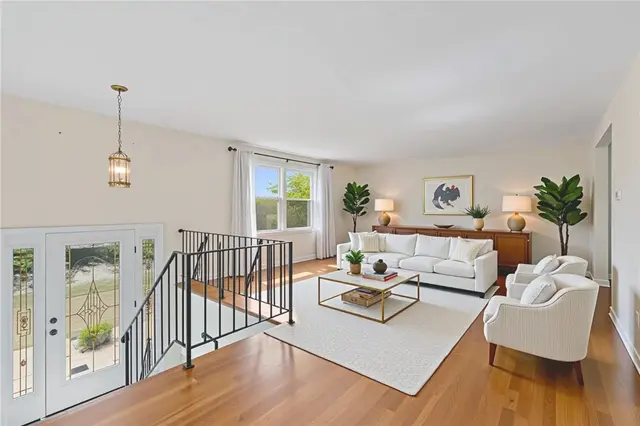 9431 Springfield Drive gallery image 4