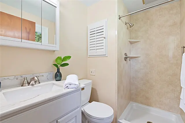 9431 Springfield Drive gallery image 15