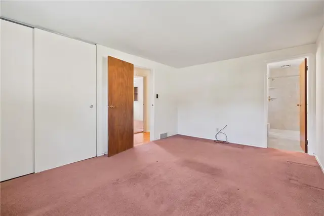 9431 Springfield Drive gallery image 16