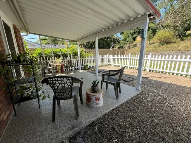 9431 Springfield Drive gallery image 28