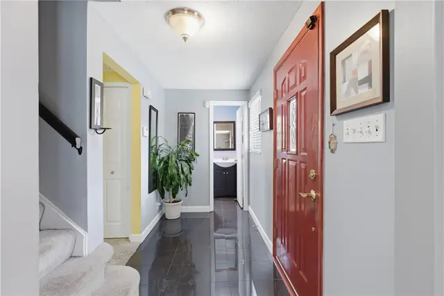 9460 Doral Dr gallery image 11