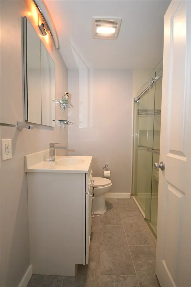 9513 Saratoga Dr gallery image 3